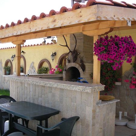 סוזופול Gardenia Suites מראה חיצוני תמונה
