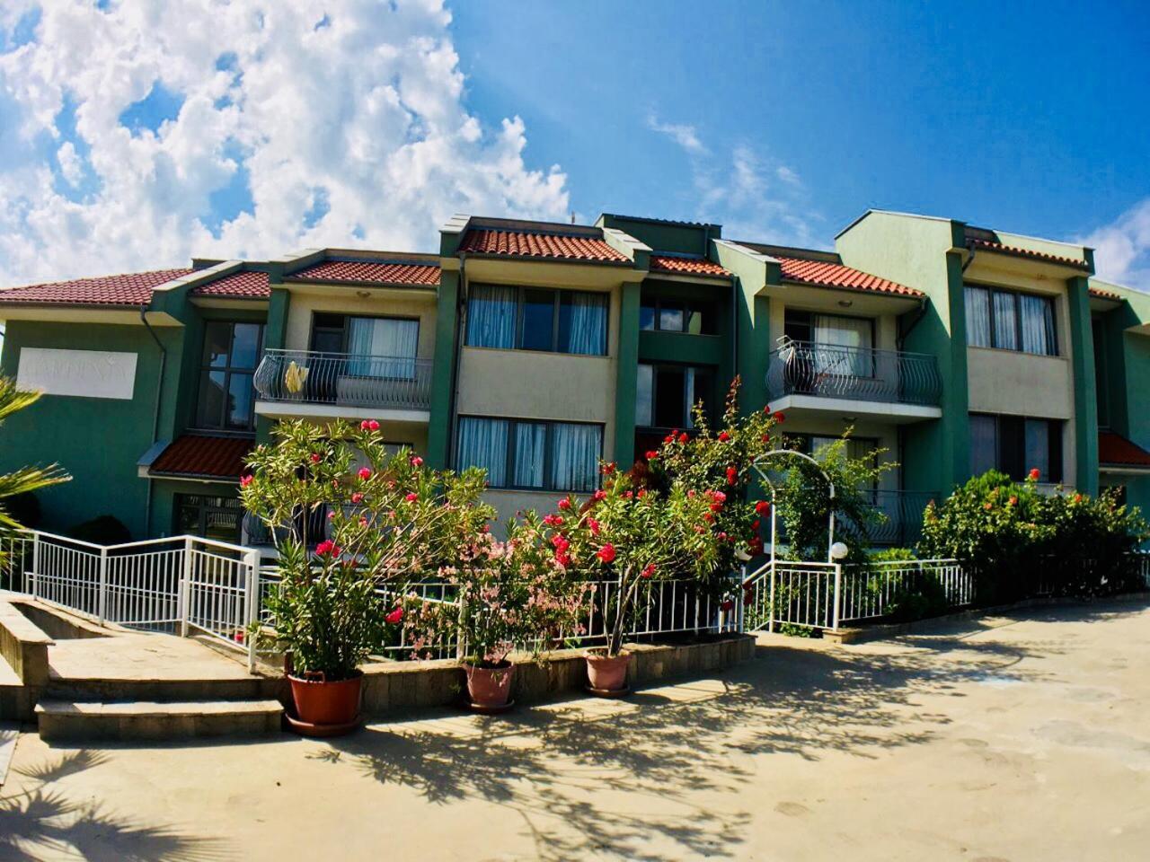 סוזופול Gardenia Suites מראה חיצוני תמונה